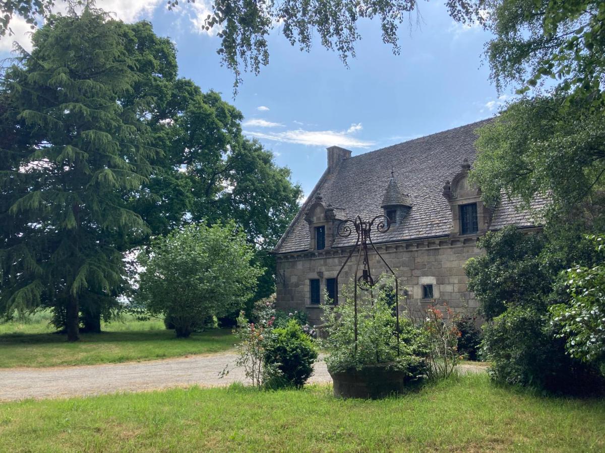 La Forge De La Coudraie Bed & Breakfast Pleugueneuc Eksteriør bilde